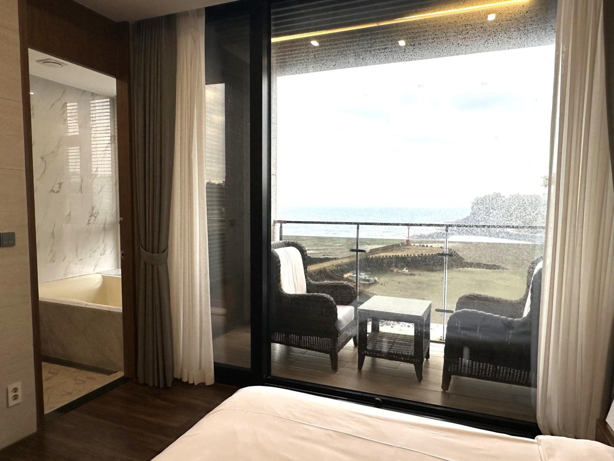 ג'גו Dyne Oceano Hotel מראה חיצוני תמונה